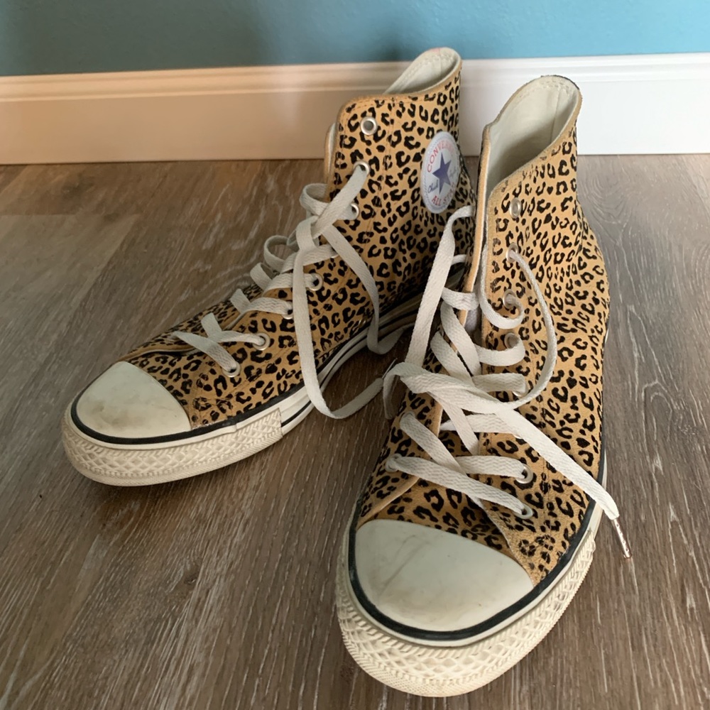Men’s leopard print All Star Converse almost new 🐆
